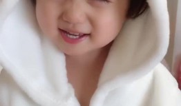 小棉袄爆料妈妈视频播放,小棉袄爆料背后的感人故事